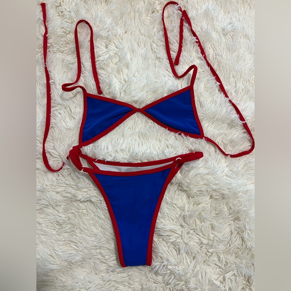 Luci Reversible bikini